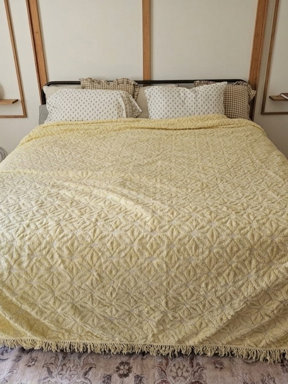 Soft Yellow Chenille Bedspread With Fringe